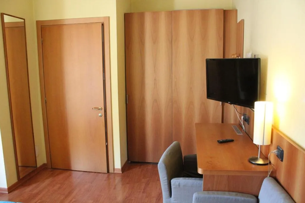 Room, Hotel Selide, Milan