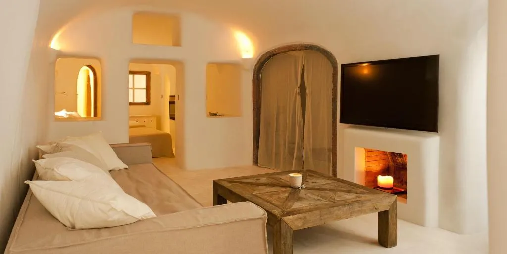 SUITE HONEYMOON Room, Kapari Natural Resort - member of Unique Lodges Na, Santorini