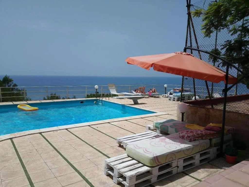 Sports and Entertainment, B&B Villa Licata D'Andrea, Catania