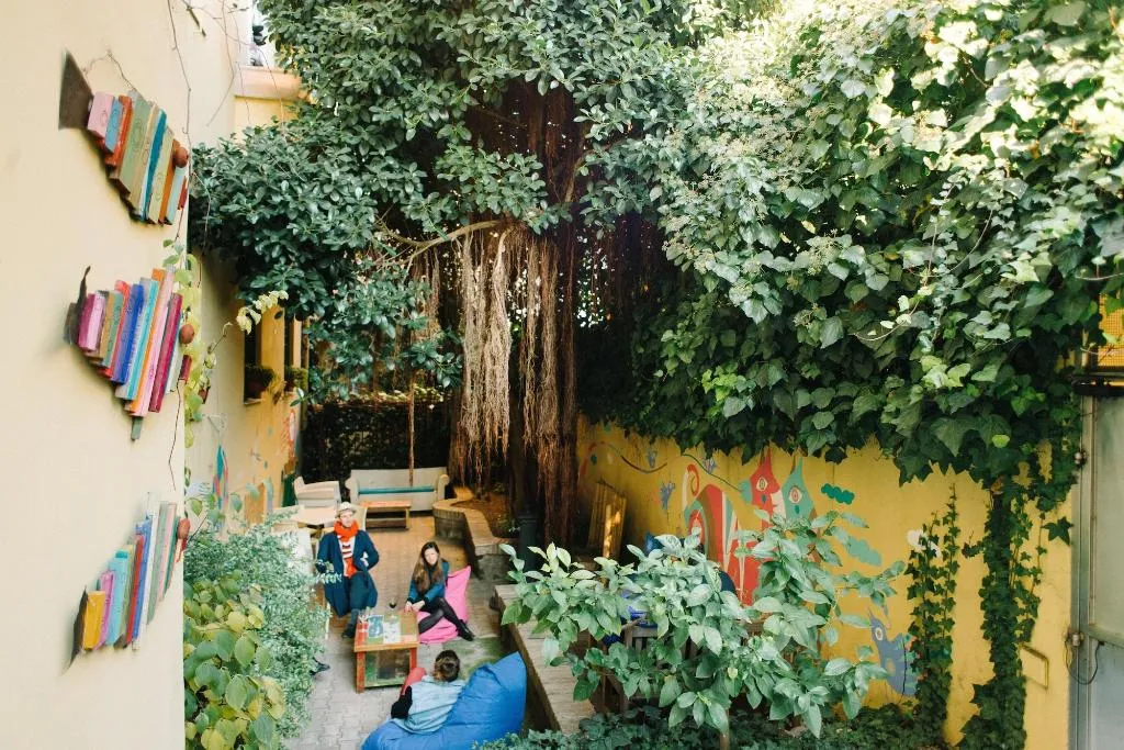 Terrace, The Beehive, Naples