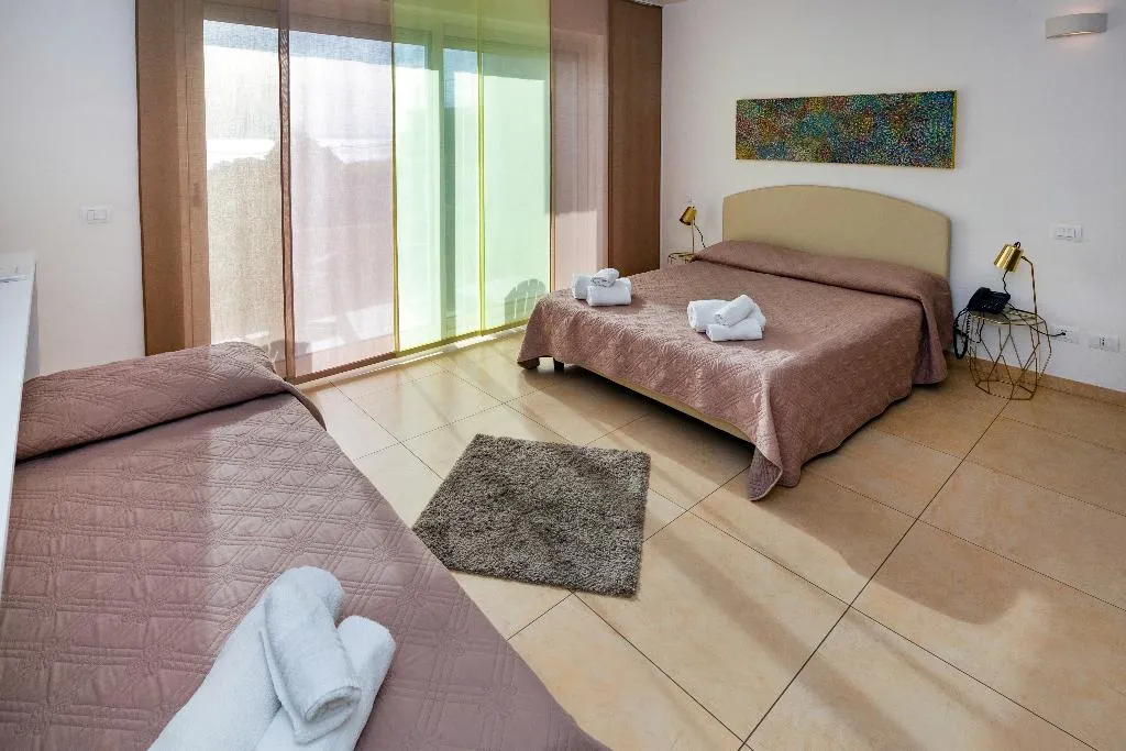 TRIPLE SEA VIEW Room, Zeus Residence Hotel - ApartHotel, Catania