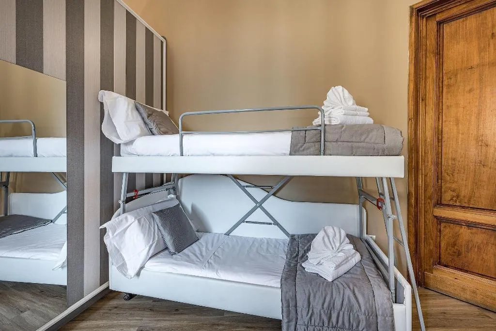Room, B&B My Way, Florence