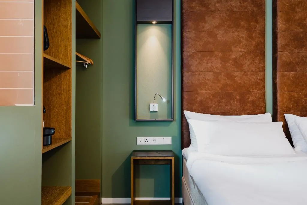 DOUBLE STANDARD Room, Hotel De Hallen, Amsterdam