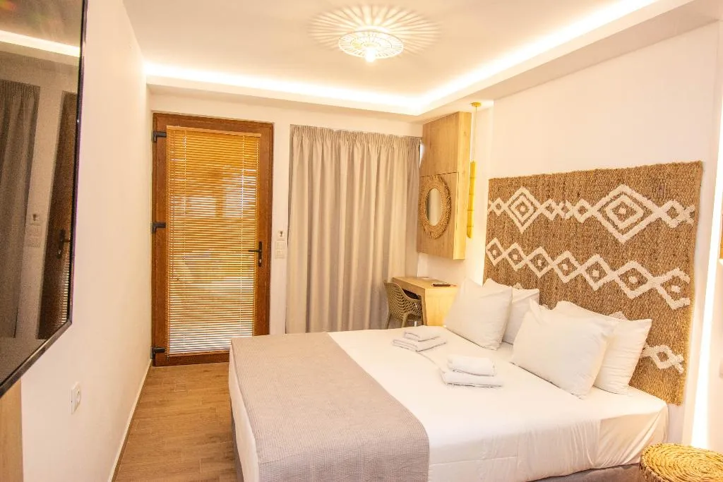 Double or Twin DELUXE Room, Yianna Caravel Suites by Checkin (adults only), Crete