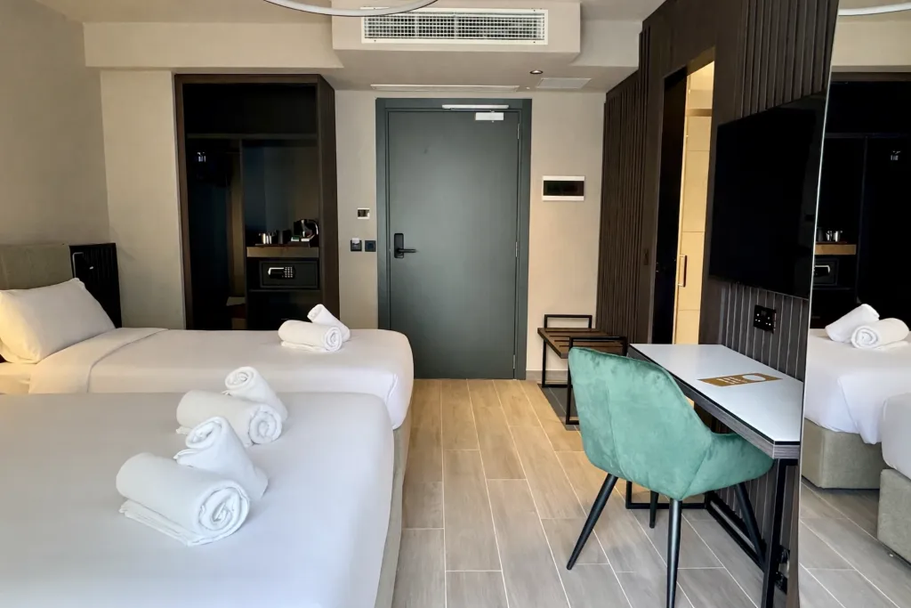 TRIPLE EXECUTIVE Room, Aste Hotel, Malta