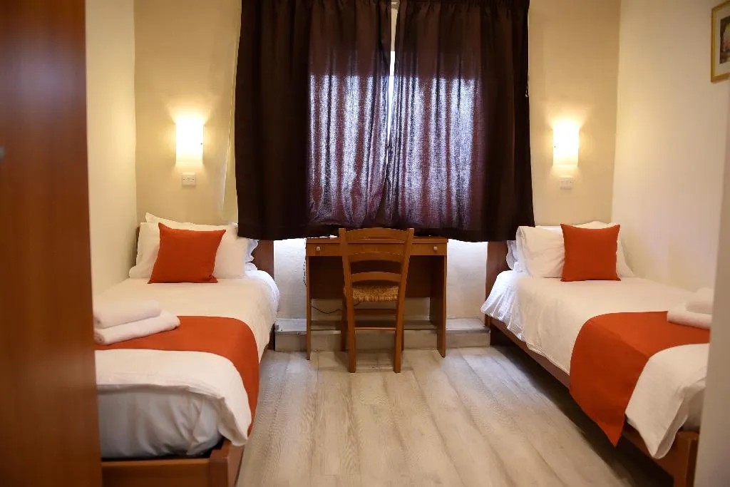 SINGLE SEA VIEW Room, British Hotel, Malta