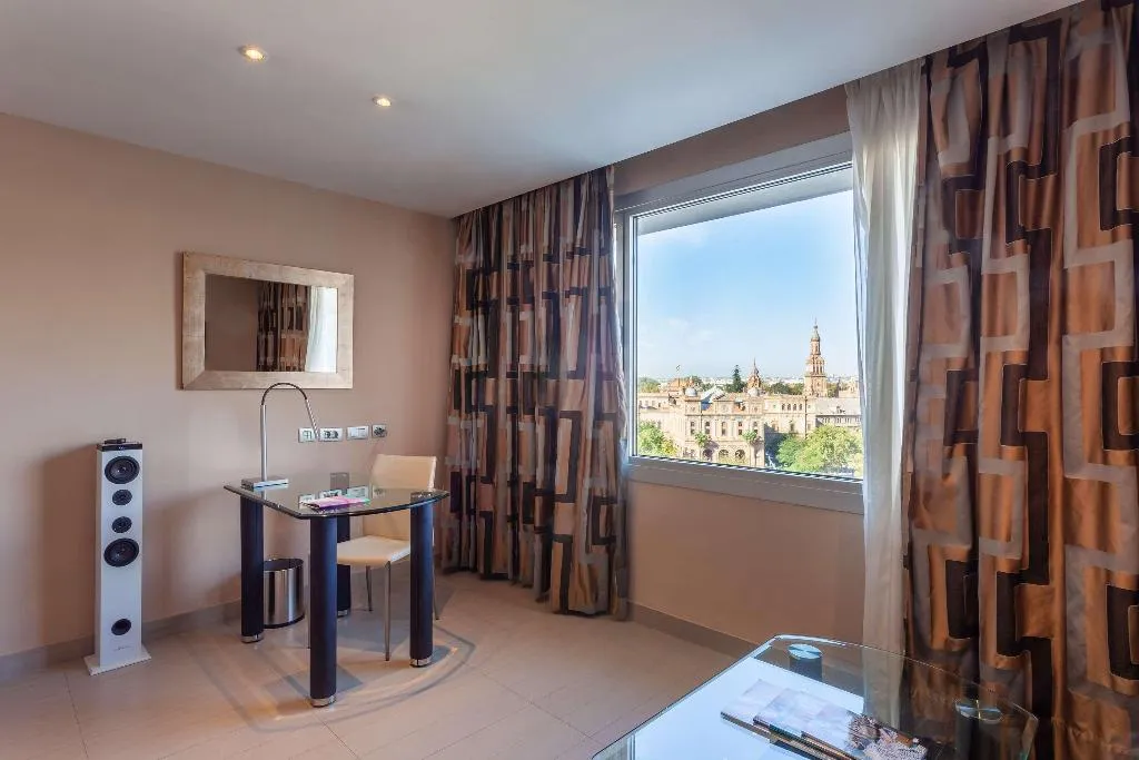 Room, The Level At Meliá Sevilla, Seville