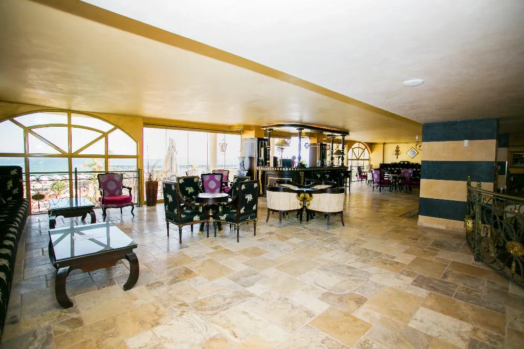 Bar, Imperial Palace, Bourgas