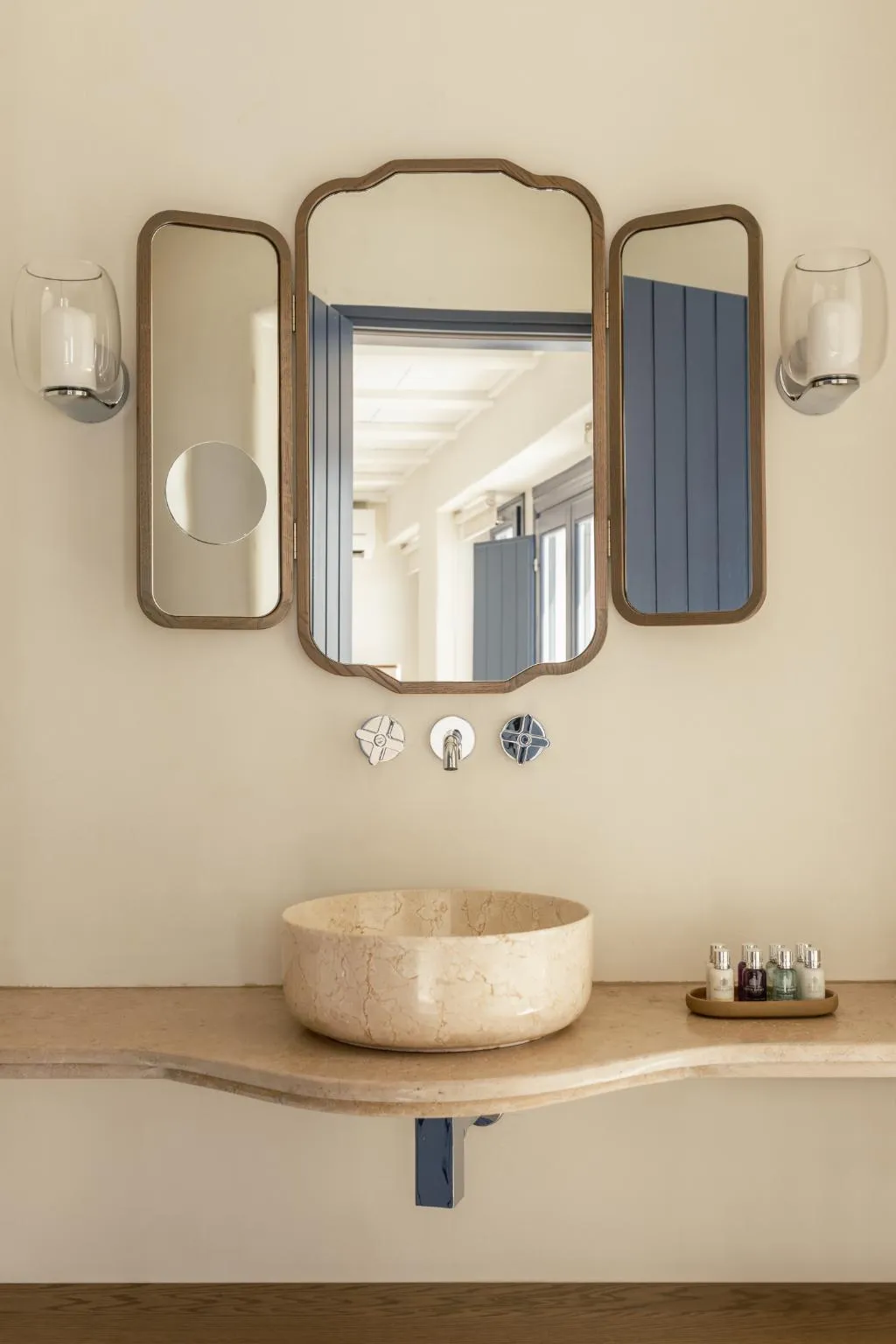 SUITE HONEYMOON Room, Homeric Poems, Santorini