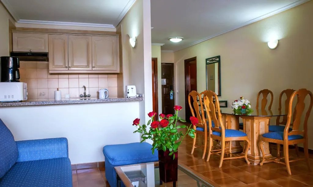 APARTMENT SUPERIOR Room, Muthu Royal Park Albatros, Tenerife