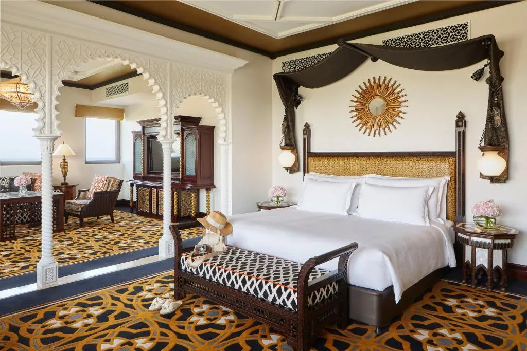 JUNIOR SUITE STANDARD Room, Jumeirah Al Qasr Dubai, Dubai
