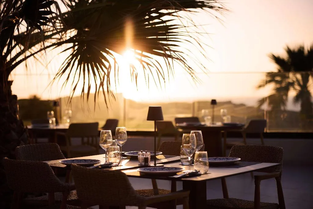 Restaurant, Aulus Chania Resort, Curio Collection by Hilton, Thessaloniki