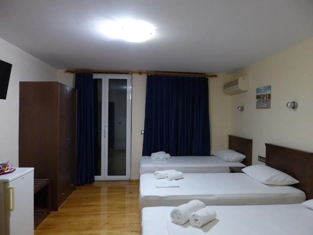 Room, Rent Rooms The Seafront, Crete