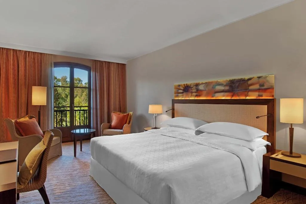 DOUBLE SUPERIOR WITH VIEWS Room, Sheraton Mallorca Arabella Golf Hotel, Majorca