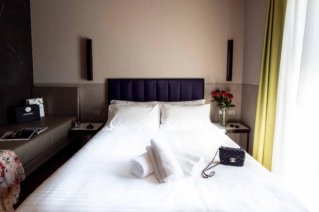 Room, Heart Hotel, Milan