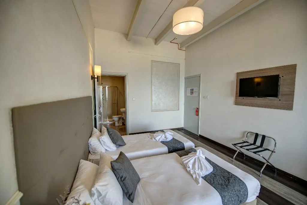 Double or Twin SEA VIEW Room, Europa Hotel Malta, Malta