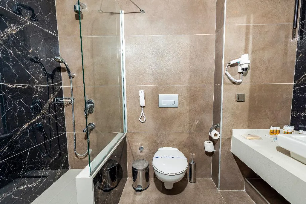 DOUBLE SINGLE USE SIDE SEA VIEW Room, Crystal Centro Pearl Collection, Antalya