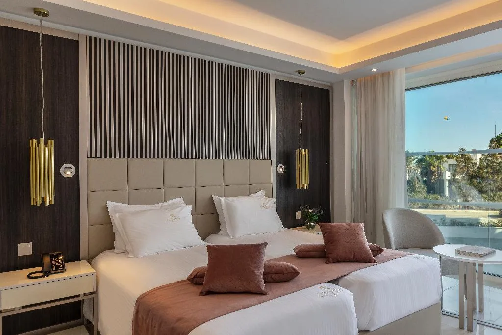 TWIN LAND VIEW Room, Chrysomare Beach Hotel & Resort, Cyprus