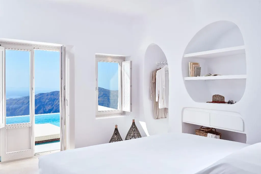 VILLA TWO BEDROOMS WITH PRIVATE POOL Room, Astra Suites, Santorini