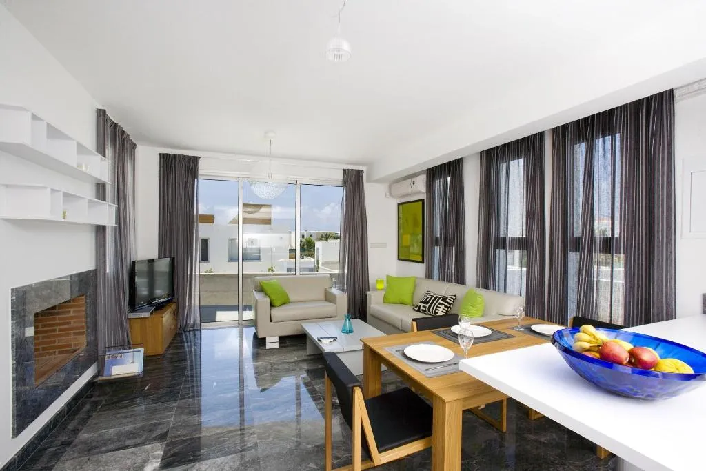 Room, Paradise Cove Luxurious Beach Villas, Cyprus