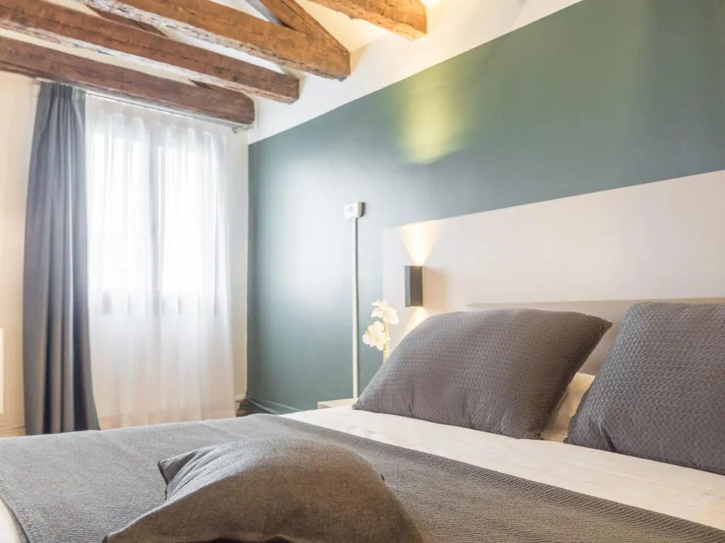 Room, Grand Canal Suites, Venice