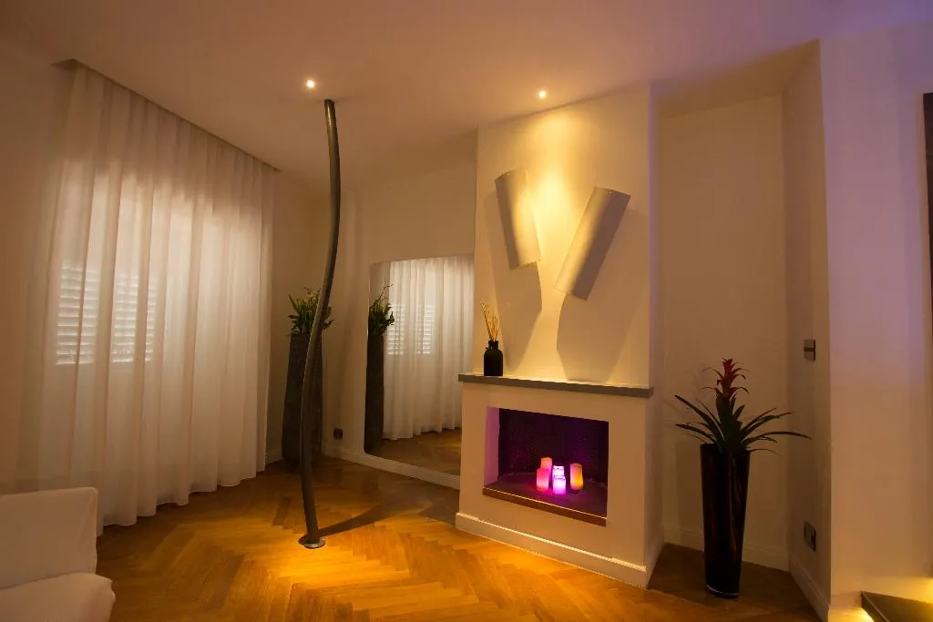 SUITE GRAND DELUXE Room, SuiteSistina For Brave Lovers, Rome