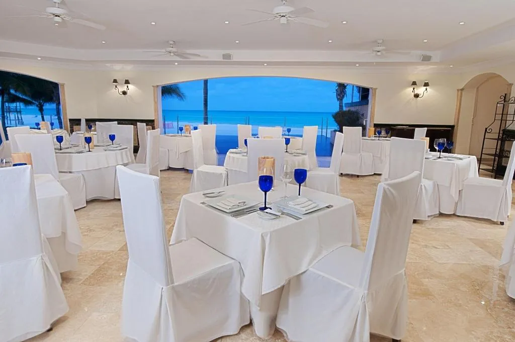 Restaurant, Royal Hideaway Playacar All Inclusive, Cancun Area