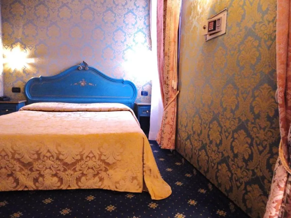 Room, Residenza Ca' San Marco, Venice