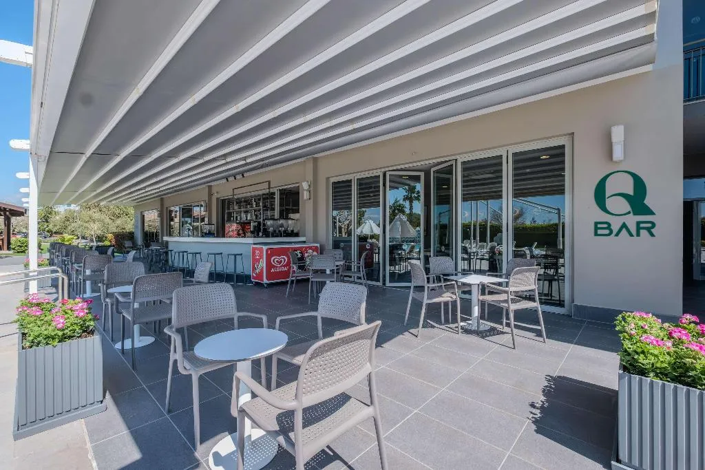 Bar, Barut Goia, Antalya