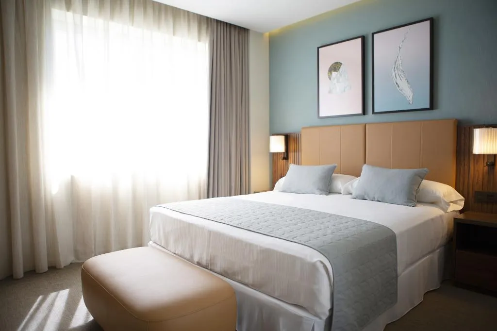 DOUBLE DELUXE Room, Hotel Riu Plaza España, Madrid