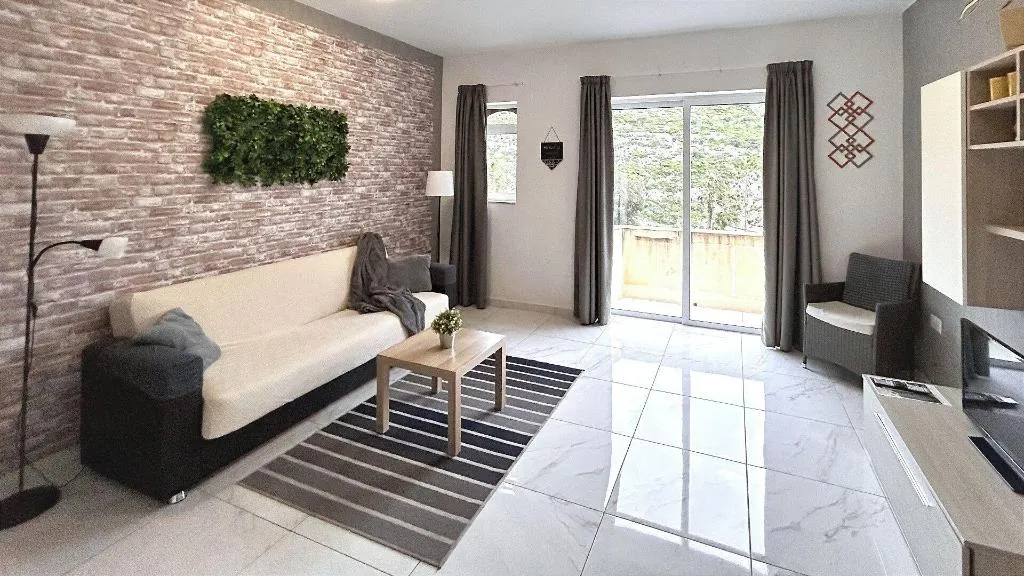 Room, Arzella Apartments, Gozo
