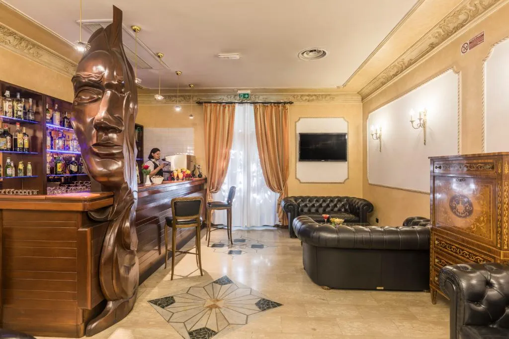 Bar, Villa Rosa, Rome