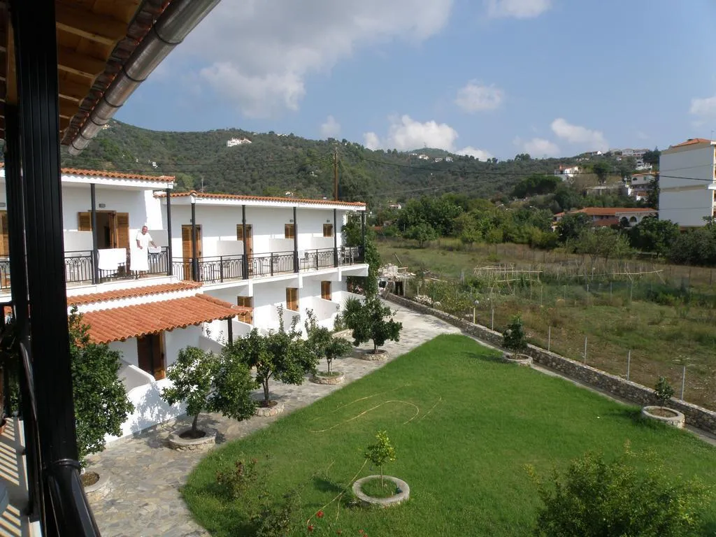 General view, Vontzos, Skiathos