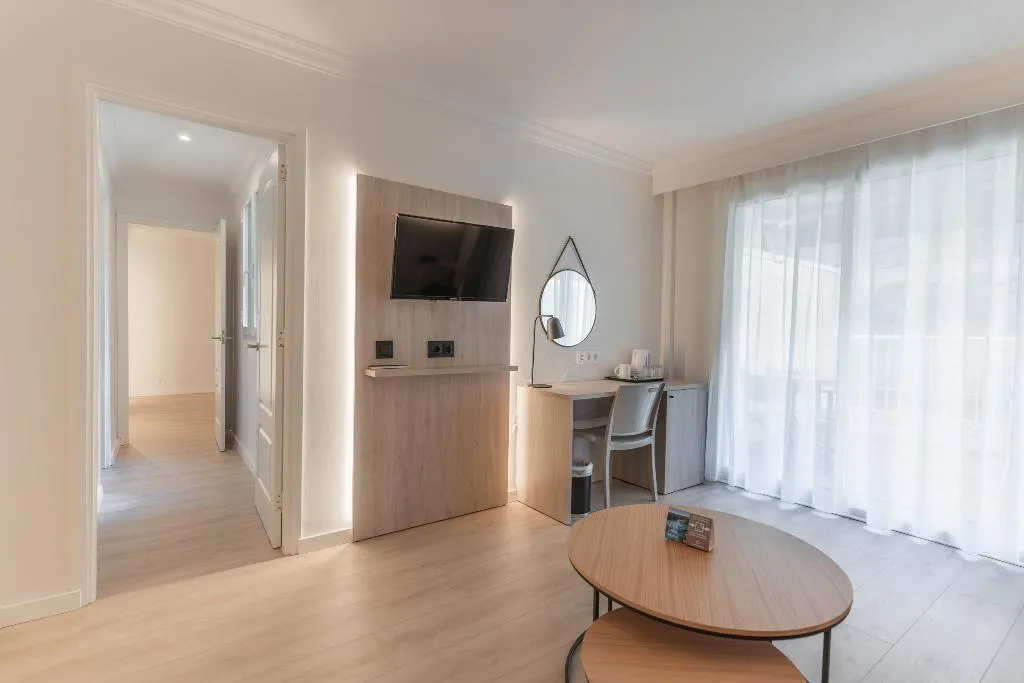 FAMILY ROOM STANDARD Room, Minura Cala Galdana & Apartamentos d´Aljandar, Menorca