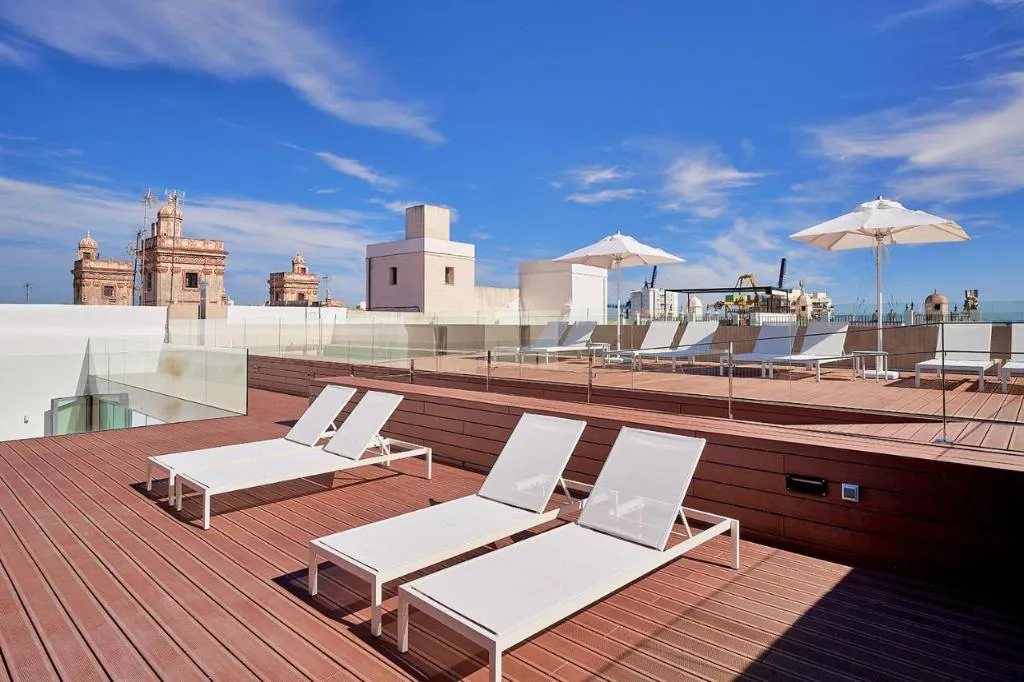 Terrace, Tandem Torres De Cádiz Suites, Costa De La Luz