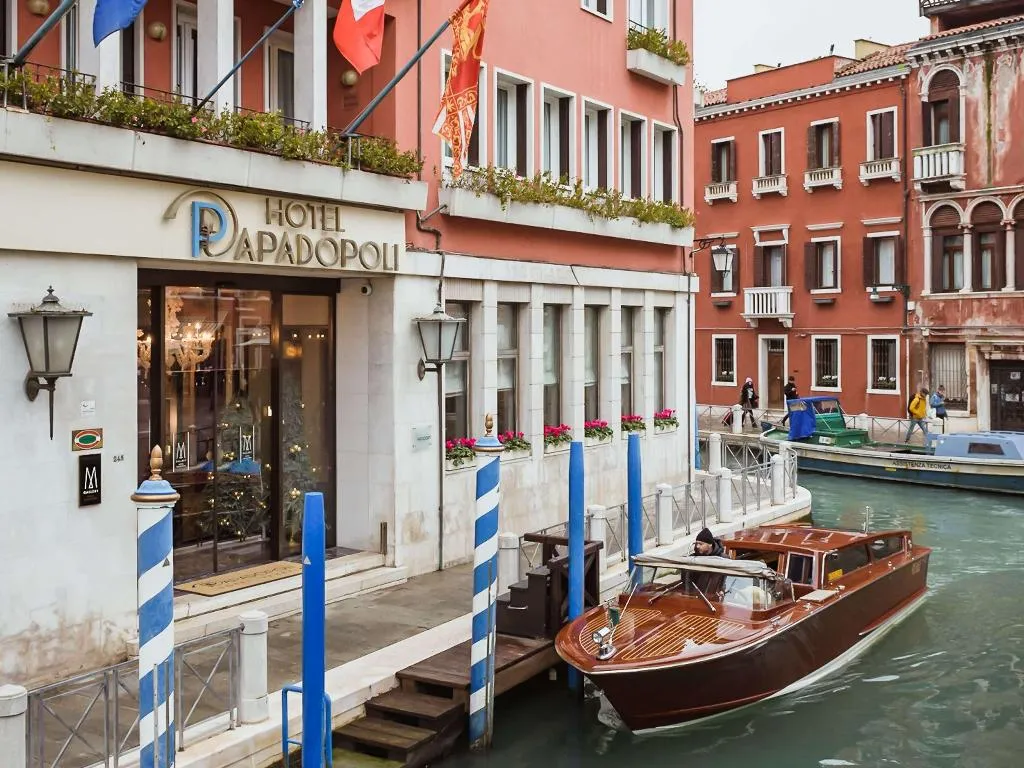 Sports and Entertainment, Papadopoli Hotel Venezia - MGallery Collection, Venice