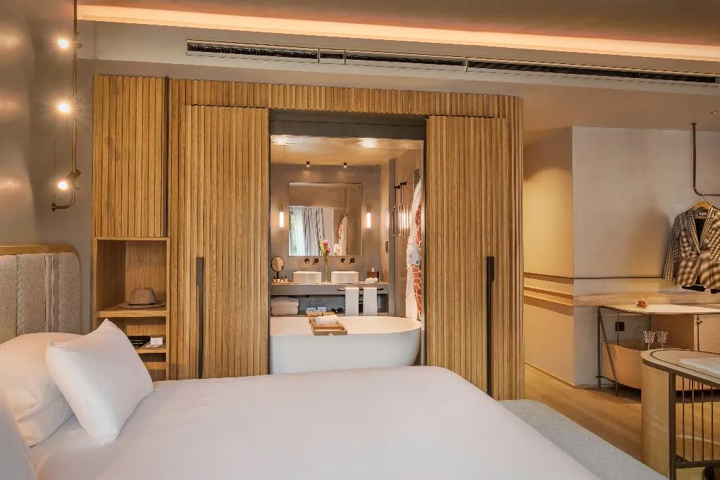 JUNIOR SUITE KING SIZE BED Room, Only YOU Hotel Málaga, Costa Del Sol
