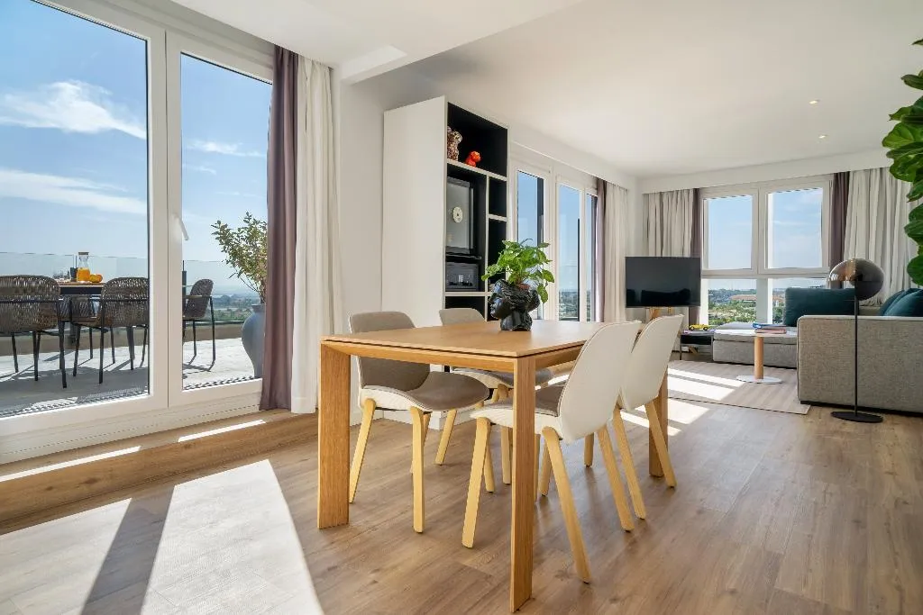 Double or Twin ONE BEDROOM Room, Innside By Meliá Madrid Valdebebas, Madrid