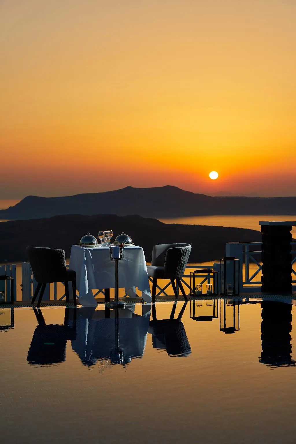 Lobby, Petit Palace, Santorini