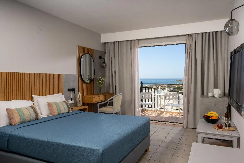 FAMILY ROOM SEA VIEW Room, Mare Village, Crete