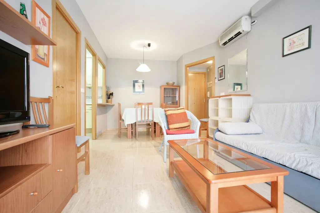 APARTMENT TWO BEDROOMS WITH AIR CONDITIONING Room, Larimar Apt, Costa Dorada