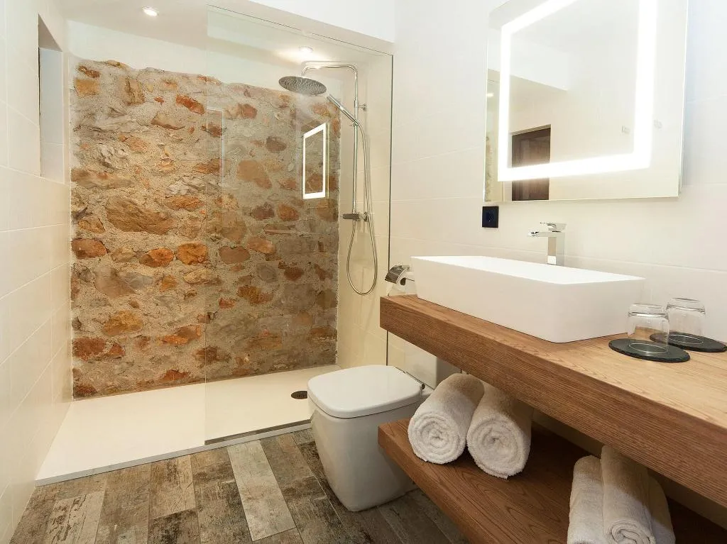 Room, Hotel Molí de l'Escala, Costa Brava