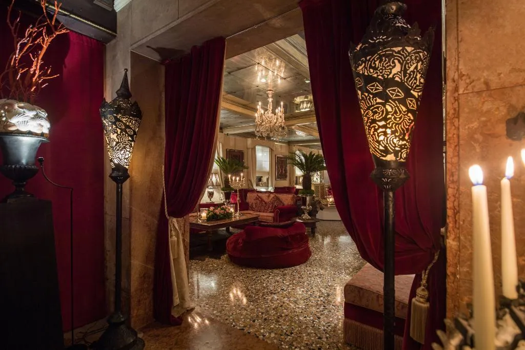Lobby, Metropole Venezia, Venice