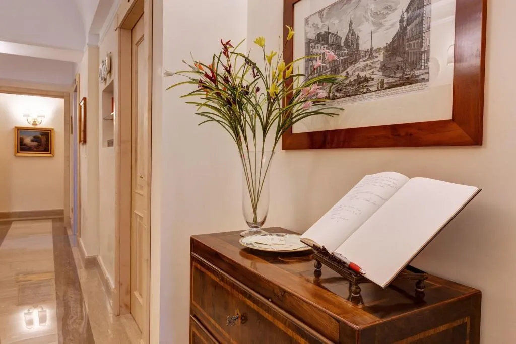 Lobby, Residenza Roma Centro, Rome