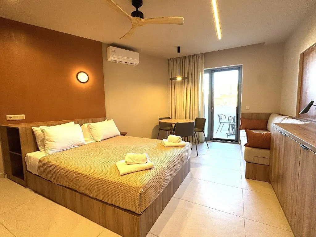 Room, Philoxenia Apartments, Crete