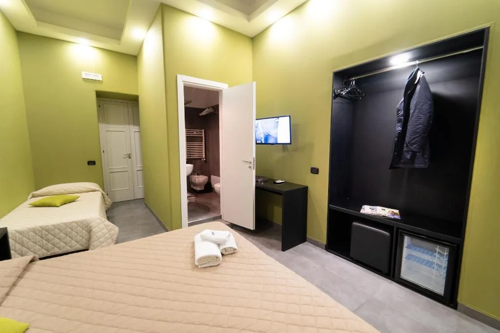 Room, P.C. Boutique H. Napoli Centro, Naples