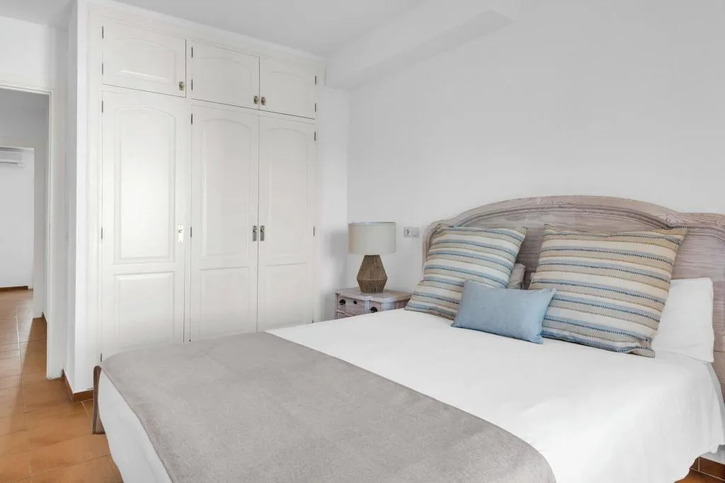 APARTMENT TWO BEDS Room, Ona Cala Pi Club, Majorca