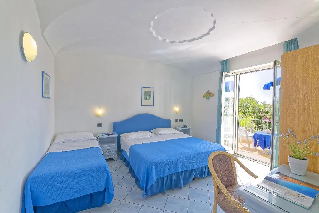DOUBLE SEA VIEW WITH BALCONY Room, Punta Imperatore, Naples