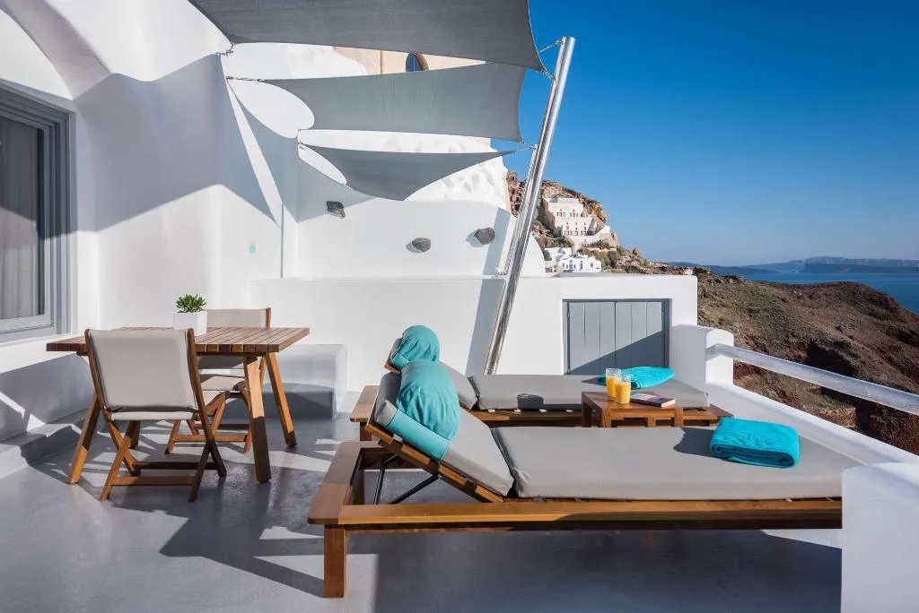 Room, Maregio Suites, Santorini