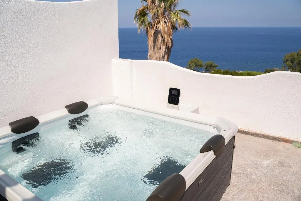SUITE SEA VIEW Room, Borgo Del Cannitello Romantic Boutique Resort, Palermo
